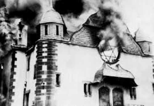 Synagoge of Siegen, Germany, burning during Kristallnacht (9 November 1938) in Nazi-Germany