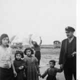 Berlin, Lager für Sinti und Roma, Familie, 1936/1945 ca.