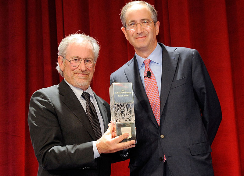 Brian L. Roberts Receives Ambassador for Humanity Award