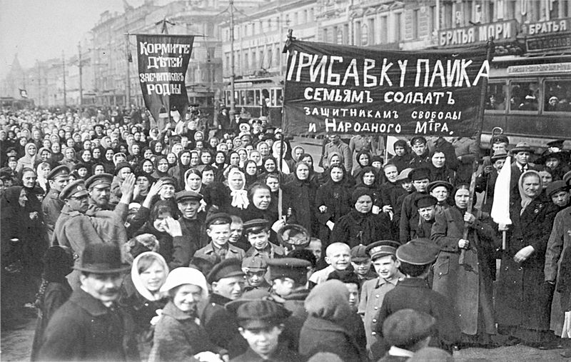 A demonstration of workers from the Putilov plant in Petrograd (modern day St. Petersburg) around March 7, 1917 courtesy of Wikicommons. 