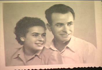 Anna Wajcblum married Yehoshua Heilman in Israel in 1947.