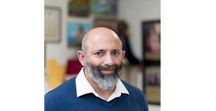 Norayr Daduryan, teacher at the Armenian Academy at Blair High School in Pasadena: “Many people are very pessimistic about the language of Western Armenian, but seeing it on the website of a major American university, my students will see is it not a dead language, and it is a serious topic. It is very exciting and encouraging.”
