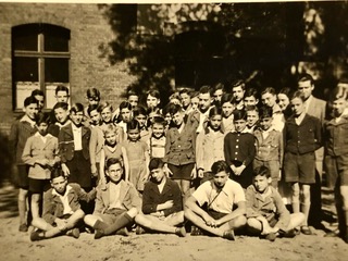After Frankfurt schools threw out Jewish students, Joe, seated first row on the left, attended the Auerbach School, a Jewish boarding school in Berlin (1938).