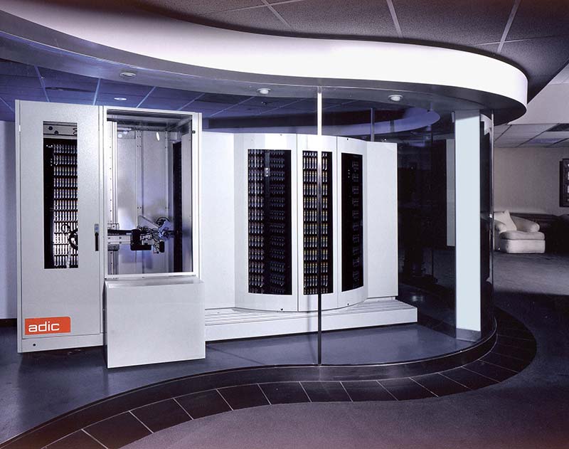 The tape robot in the Shoah Foundation offices provides users with access to testimonies stored on large servers, 2000.
