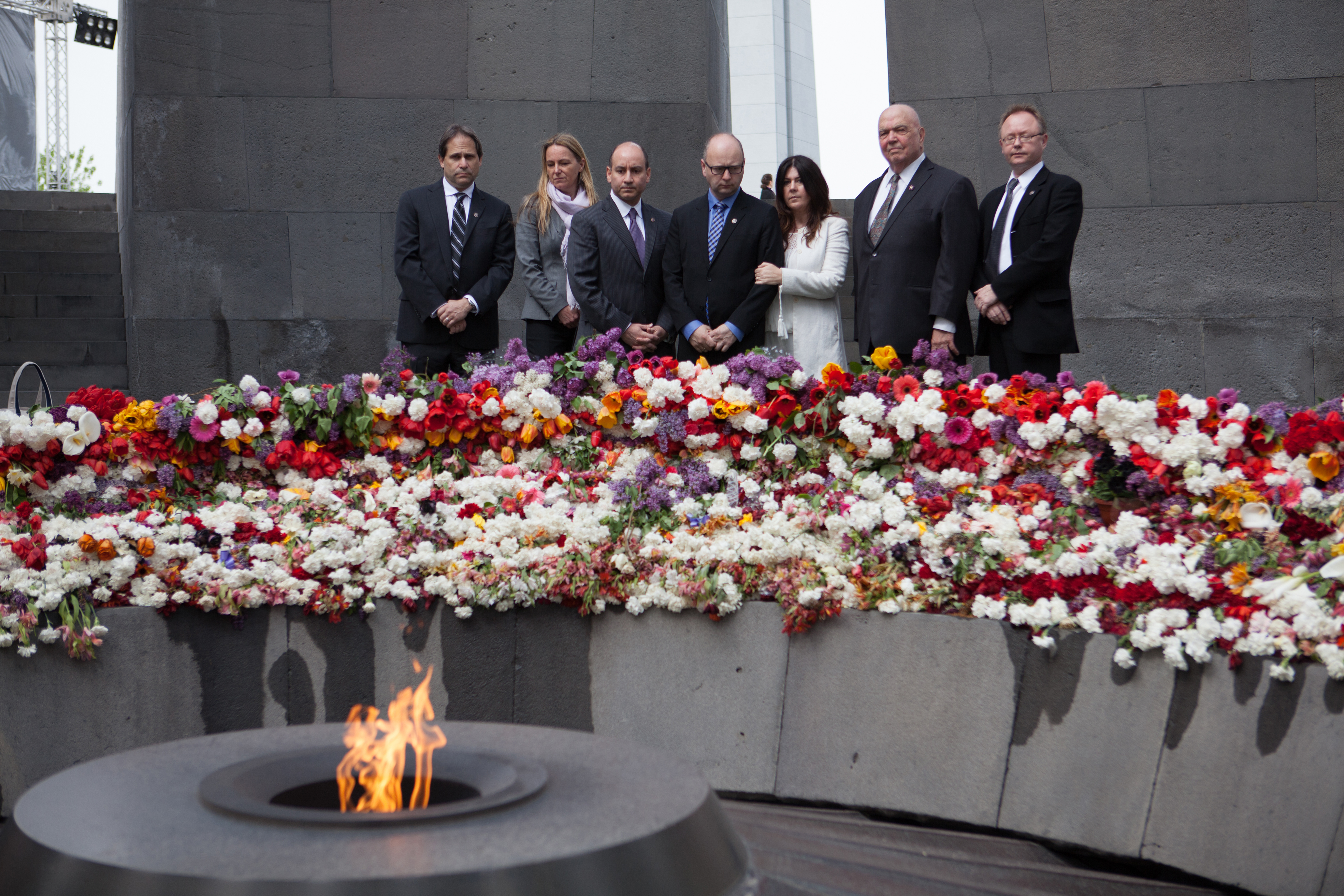 L-R: Ari Zev, Karen Jungblut, Michael Amerian, Stephen Smith, Heather Maio, Richard Hovannisian and Wolf Gruner at the Armenian Genocide Memorial