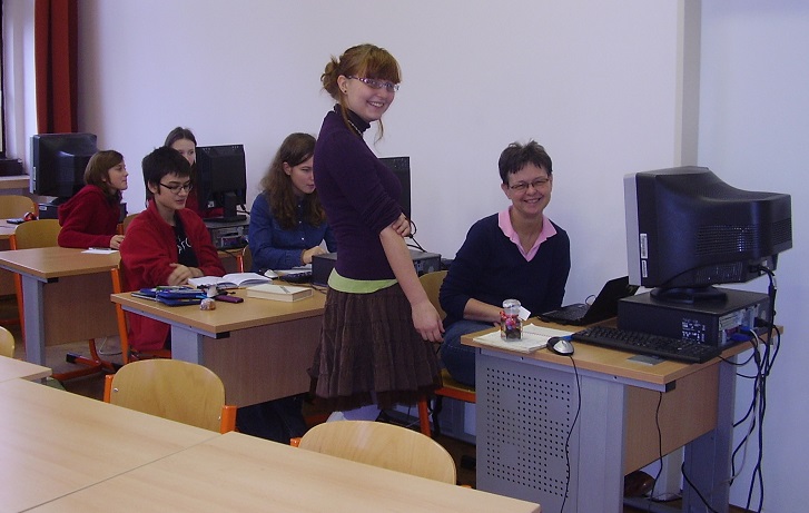 Students working on their testimony projects with Ivana Hajičová (far right).