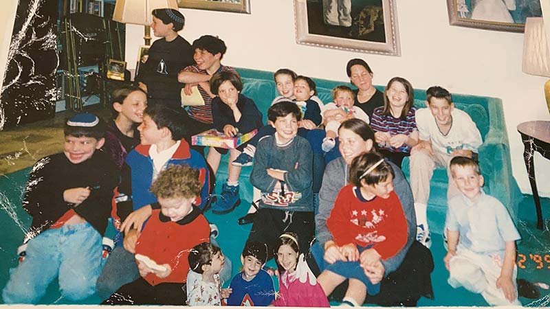 Some of Rena Quint’s grandchildren in 1999. Rena and her late husband Emmanuel have 4 children, 22 grandchildren, and 43 great grandchildren.