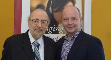 Harry Reicher and Stephen Smith at Reicher’s public lecture in July 2014. 