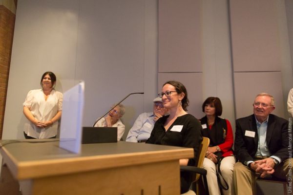 Elissa asking questions to the interactive testimony of Holocaust surivor Pinchas Gutter. Elissa asking questions to the interactive testimony of Holocaust surivor Pinchas Gutter.