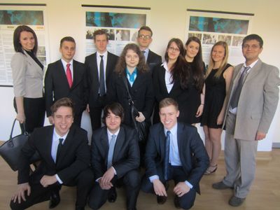Marcel Mahdal and his students who worked on the ZALfJ Karwin project