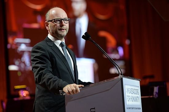 Stephen Smith at the 2016 Ambassadors for Humanity Gala